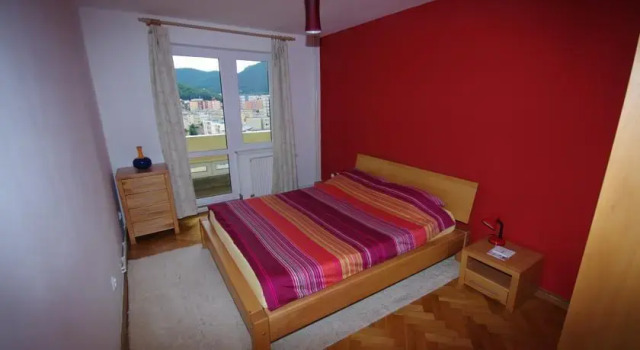 Happy Home Apartment