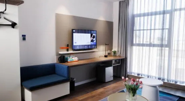 Люкс Superior Holiday Inn Express Pengzhou Downtown by IHG