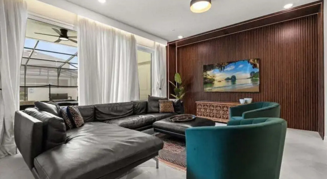 Stunning Resort Beautiful 5 Bed With Private Pool 5 Bedroom Townhouse, Book Ferieresort Hoteller i Four Corners med pool, Swimmingpool