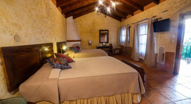 Четырёхместный номер Standard Naif Boutique Hotel