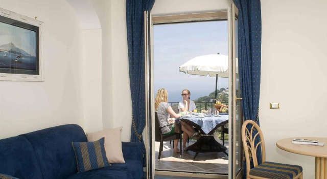 Grazia Terme, Varaa Hotelli Hotellit Ischia uima-altaalla, Uima-allas