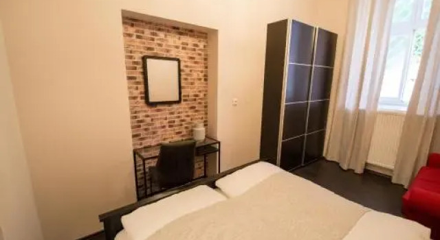 Brooklyn Sauna Apt by Ruterra, Забронировать Отель Отели Праги с парковкой, рядом с Намести Миру, Парковка
