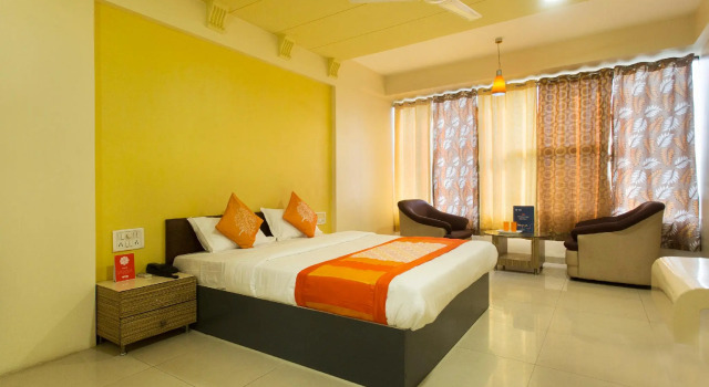 OYO 11091 Hotel Silver Court, Забронировать Отель Отели штата Махараштры 3 звезды, 3*