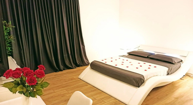 Guest House - La bella vita, Забронировать Гостевой дом Орозеи Залив Орозеи