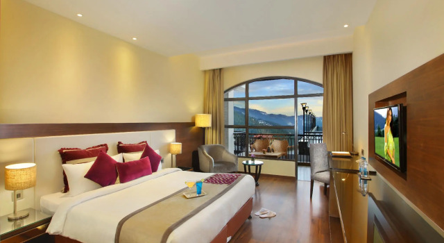 Номер Standard Marigold Sarovar Portico Shimla with Heated pool and AC Rooms-A Resort cottage and SPA