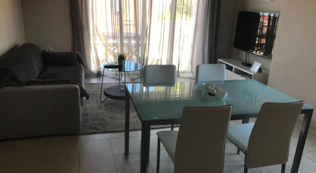 Apartments Maslina, Забронировать Апартаменты/квартира Отели Примоштен с парковкой, рядом с Пляж Голден Зоун Караванс, Парковка