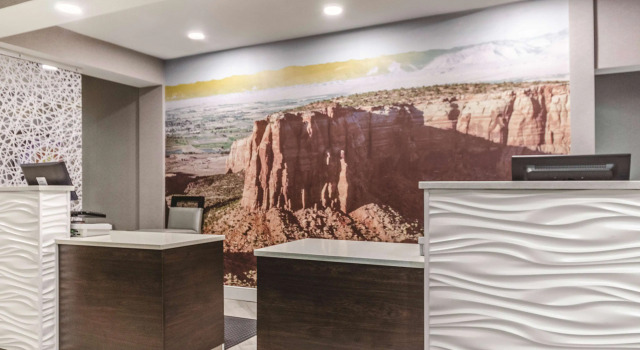 La Quinta Inn & Suites Grand Junction, Book Hotel Hoteller i Grand Junction med pool, Swimmingpool