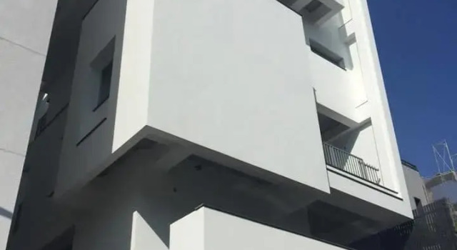 D house