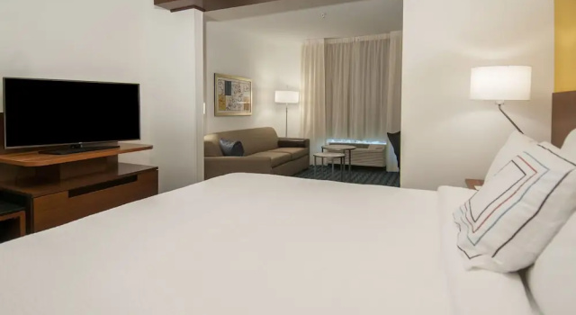 Двухместный люкс Fairfield Inn & Suites by Marriott LaPlace