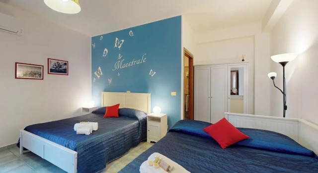Семейный номер Standard с балконом Hotel Donna Rosa