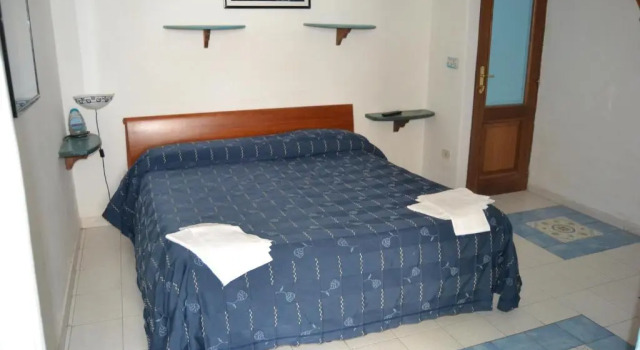 Standard- Enkelt værelse Hotel Tirreno Residence