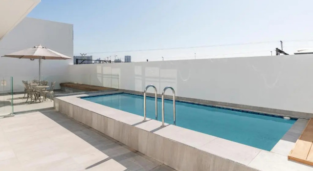 1 On Albert 2 bed harbour view, Забронировать Отель Отели Cape Peninsula с бассейном, Бассейн