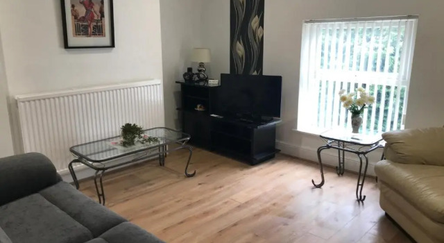 Двухместные апартаменты c 1 комнатой La Suisse Serviced Apartments