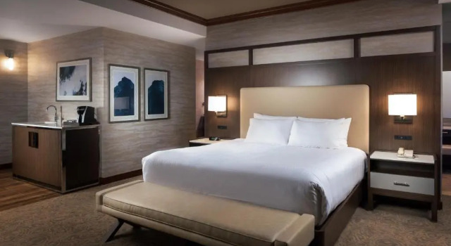 Двухместный Corner Suite Seneca Allegany Resort & Casino