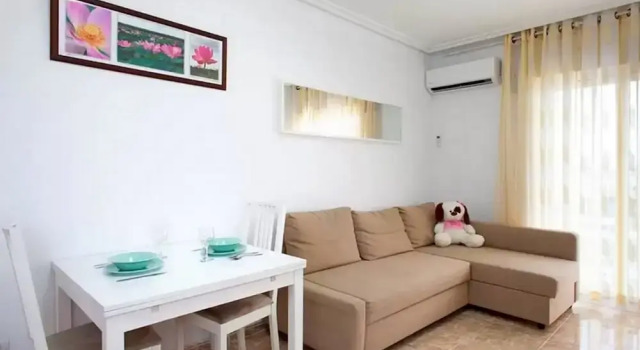 3roomspoolwi-fiaire Acondition6person, Забронировать Апартаменты/квартира Отели Торревьеха с парковкой, рядом с Городской театр Торревьехи, Парковка