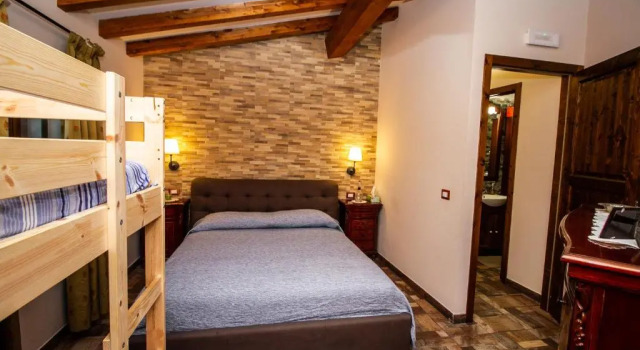 Le Muse Country House - Gole Alcantara, Забронировать Отель Отели Мотта-Камастры с парковкой, Парковка