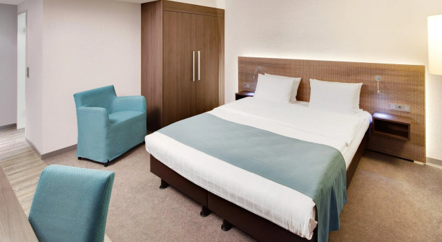 Двухместный номер Standard Дуплекс Holiday Inn Dusseldorf - Hafen