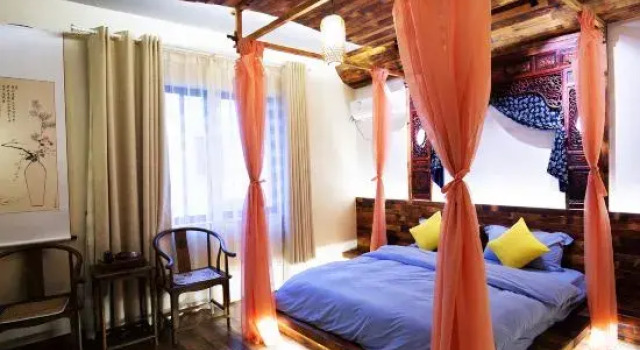 Люкс Rooftop Flower Stream Ink B&B
