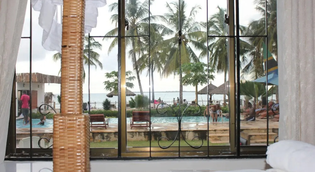 Одноместный номер Deluxe c 1 комнатой с балконом и рядом с пляжем Villa Dahl Beach Resort