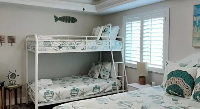 Pelican Condo B602 by Distinctive Beach Rentals, Забронировать Отель Отели Нью-Смирна-Бич 4 звезды, рядом с Парк 27 Авеню, 4*