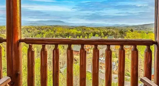 Коттедж NEW Majestic 5 Star Amazing View Pool hot tub