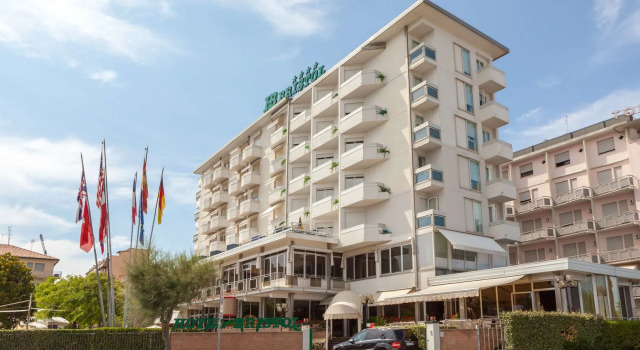 Hotel Bristol, Book Hotel Hotels in Chioggia with Parking, Parking