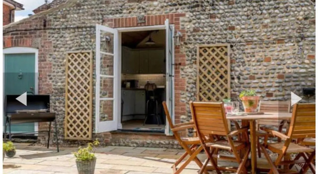 Коттедж West Cottage. Central, beautiful, 2 mins to beach