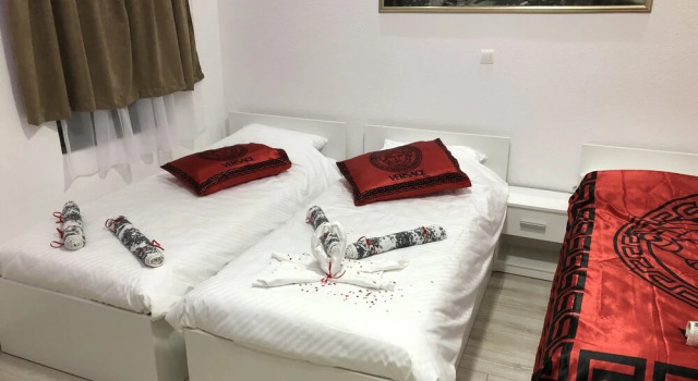 Carpe Diem Apartments, Забронировать Апартаменты/квартира Отели Сараево с парковкой, рядом с Улица Башчаршия, Парковка