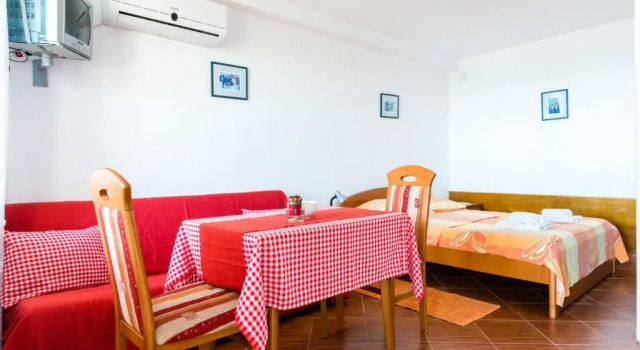 Студия с видом на море Guesthouse Home Sweet Home