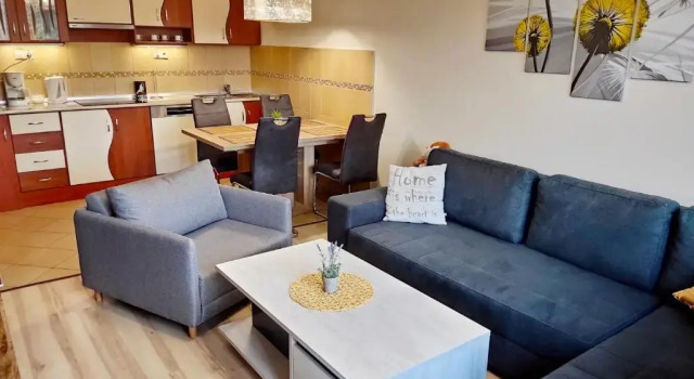 Апартаменты Holiday Apartman