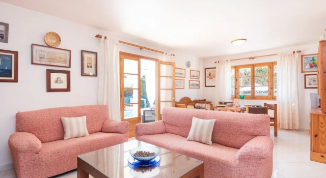 Villa Jane, Varaa Villa Mökit kohteessa Ciutadella, Mökki