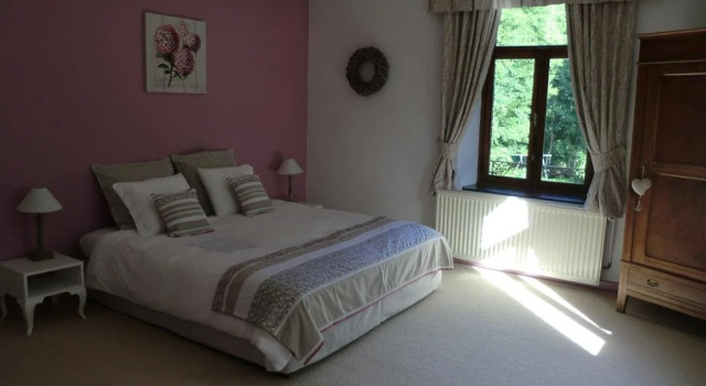 La Maison de lEveil, Забронировать Отель La Cornette Land of Bouillon