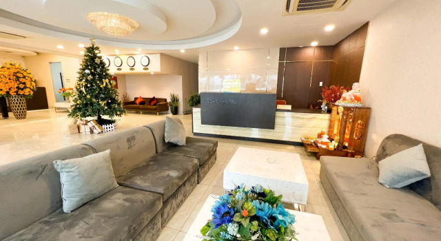 Legacy Riverside Danang Hotel