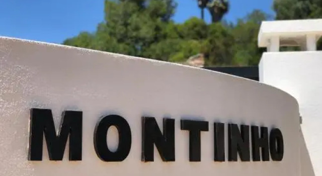 Montinho Boutique B&B, Забронировать Отель «постель и завтрак» Отели Карвоэйру с парковкой, рядом с Пешеходный маршрут Sete Vales Suspensos, Парковка