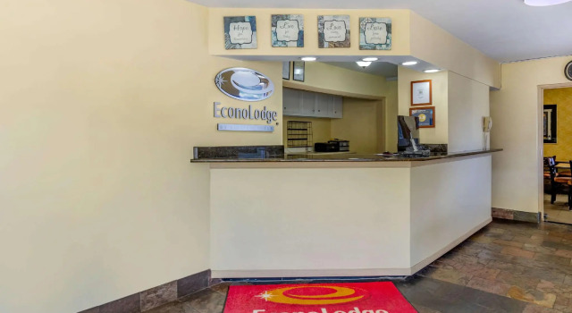 Brentwood inn & Suites - Lynchburg, Buchen Sie Hotel Lynchburg Virginia