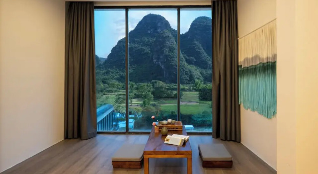 Двухместный семейный номер Standard с балконом и с видом на реку Yangshuo-Greenery Retreat