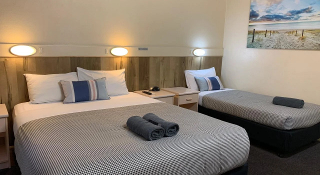 Wattle Tree Motel, Забронировать Мотель Мотели Кутамундра, рядом с Центр искусств Кутамундры, Мотель