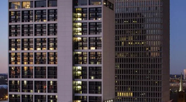 Crowne Plaza/ Stay Bridge Suites Atlanta Midtown - 5 Nights, Atlanta, USA