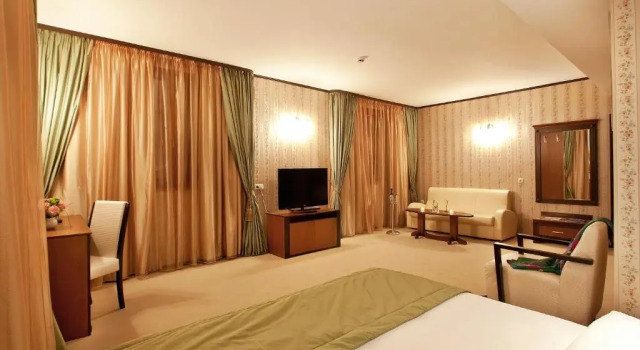 Двухместный полулюкс Best Western Plus Bristol Hotel