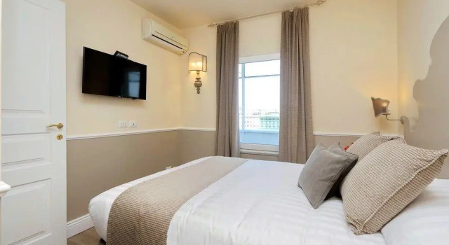 Flavius B&B, Забронировать Отель Отели Рима 3 звезды, рядом с Piazza San Giovanni in Laterano, 3*