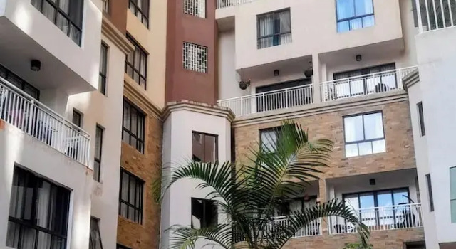 2 Bedroom Duplex Apartment in Nairobi, Varaa Huoneisto Hotellit Nairobi pysäköinnillä, lähellä iHub, Pysäköinti