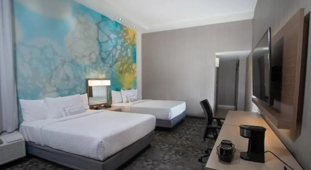 Четырёхместный номер Standard Courtyard Monterrey Airport