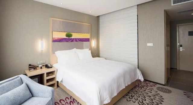 Номер Deluxe Lavande Hotel Zhongshan Shaxi