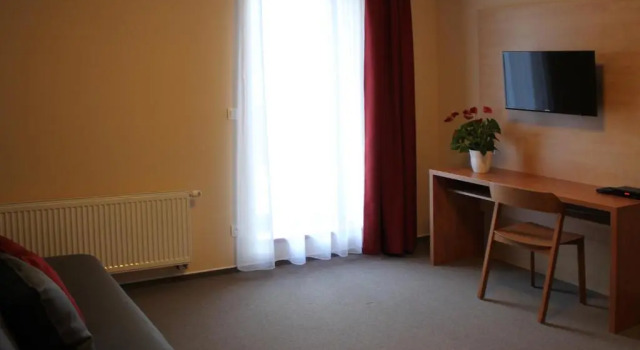 Люкс Hotel Toč