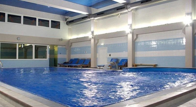 Spa Wellness Hotel Kazduv Dvur, Забронировать Курортный отель Скальна Рудные горы