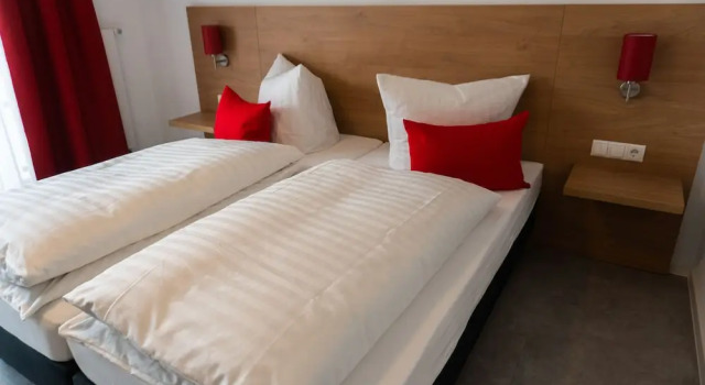 Двухместный номер Classic с балконом Pension Haas-Hotel am Turm