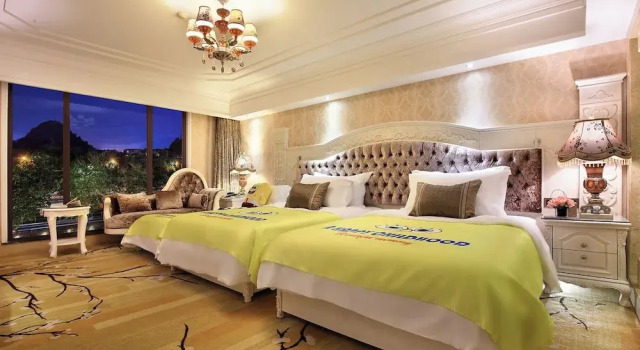 Семейный номер Standard Grand Bravo Guilin
