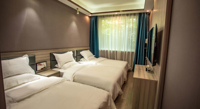 7Days Inn Hotel (Handan Wei County Lixiang South Street), Book Hotel Handan Hebei