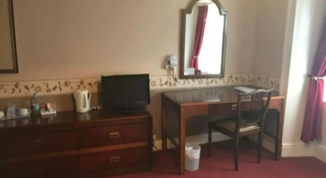 Одноместный номер Standard The Crown Hotel