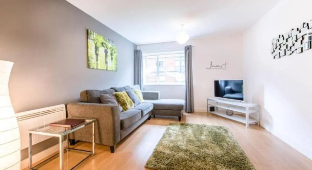 *AH4U* 2-Bed Apartment, Varaa Huoneisto Asunnot kohteessa Merseyside, Huoneisto